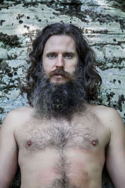 tumblr n96aj5VwVq1qfral5o8 500